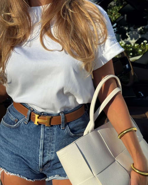 Kara Del Toro poses in Instagram photo, August 2025 6