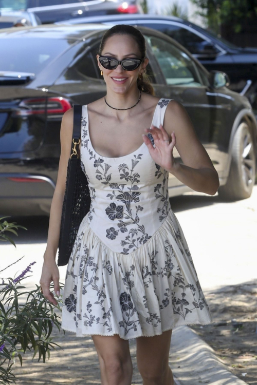 Katharine McPhee Day of Indulgence Brentwood, August 2025