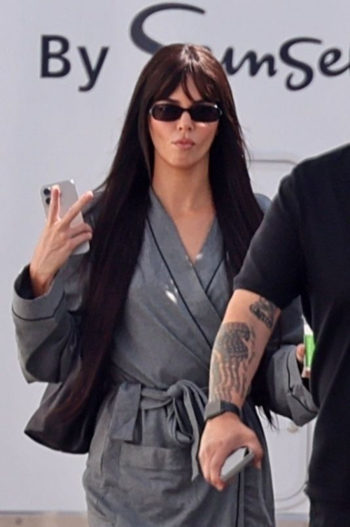 Kendall Jenner behind scenes shoot Pasadena, August 2025 4