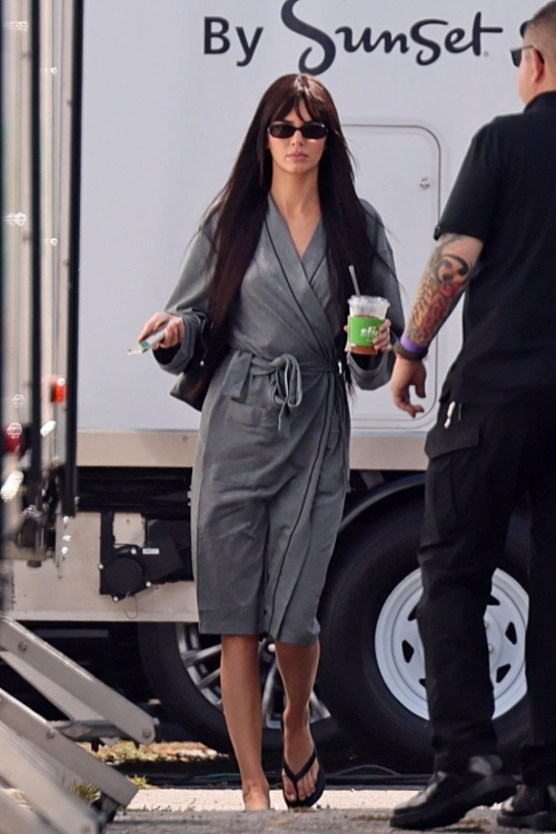 Kendall Jenner wig & robe photoshoot, August 2025