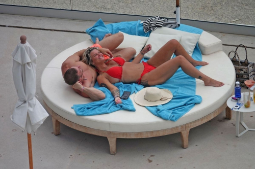 Kerry Katon bikini with Paulo in Ibiza, July 2025 1