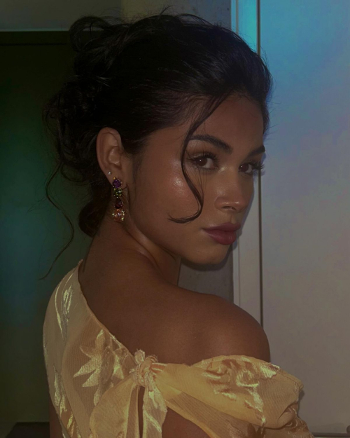 Komal Ilsanker stuns in Instagram photos, August 2025 1