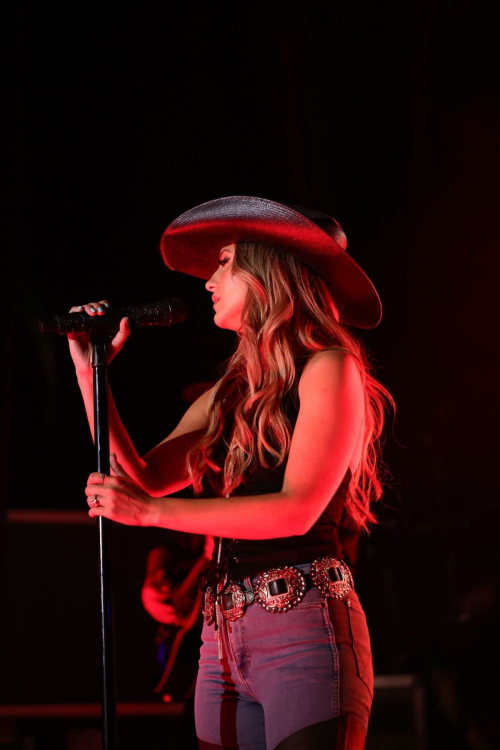 Lainey Wilson SiriusXM Small Stage LA, August 2025 4