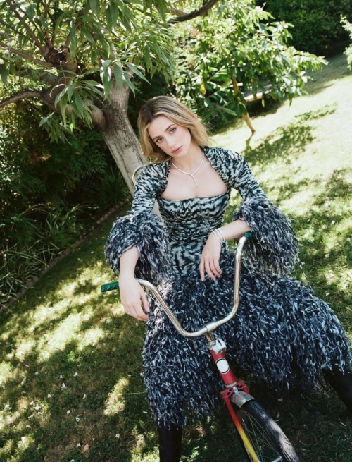 Lili Reinhart for InStyle Mexico, September 2025 1