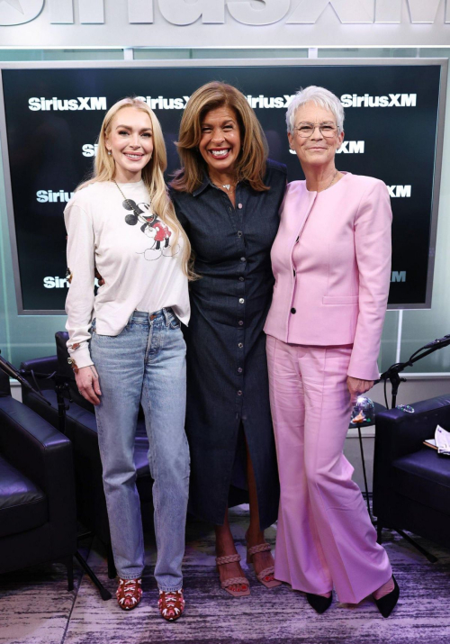 Lindsay Lohan at SiriusXM’s Town Hall, July 2025 1