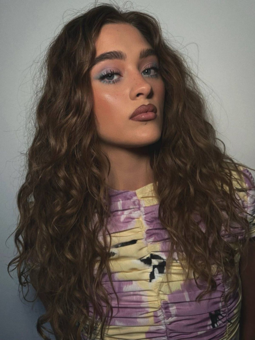 Lizzy Greene posts Instagram photos, August 2025 3