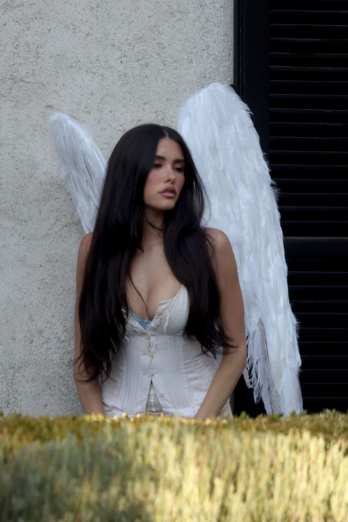 Madison Beer Photoshoot Los Angeles, August 2025 9