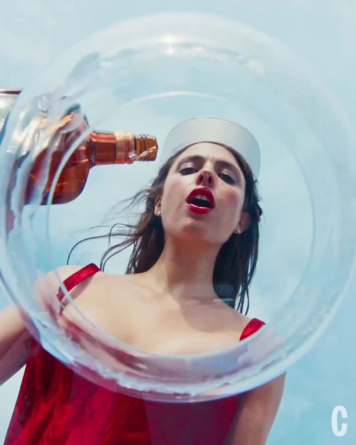 Margaret Qualley for Cosmopolitan, August 2025 10