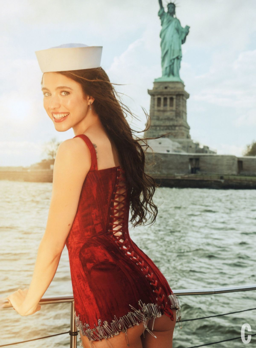 Margaret Qualley for Cosmopolitan, August 2025 2