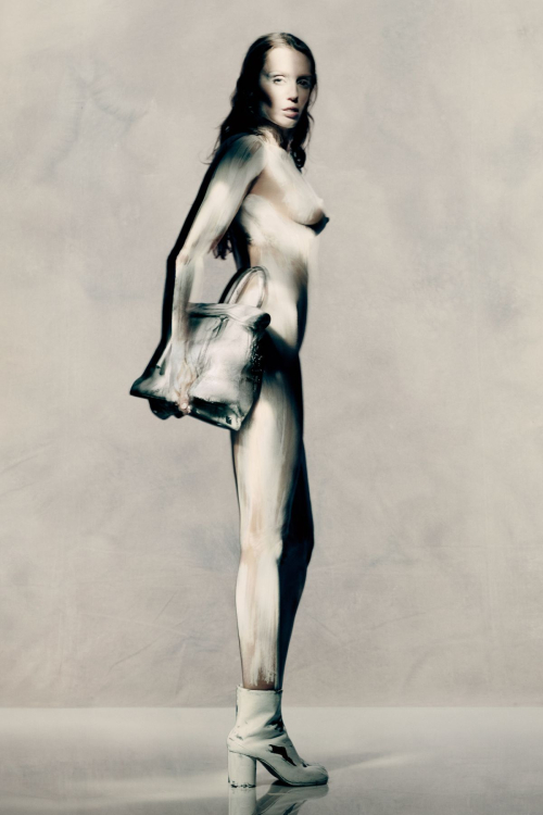 Miley Cyrus for Maison Margiela AW25, August 2025 3