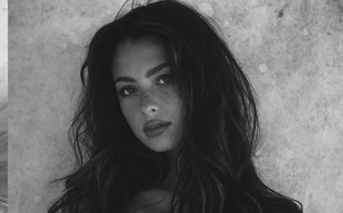 Mishka Silva at a Photoshoot, August 2025 3