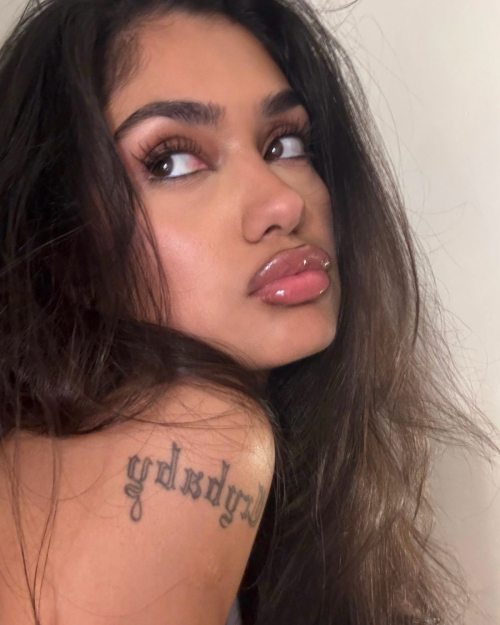 Naaz Torbati shares Instagram photos, August 2025 2
