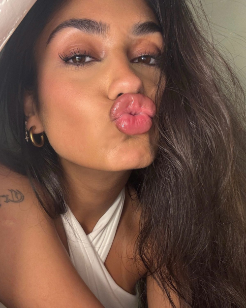 Naaz Torbati shares Instagram photos, August 2025 7