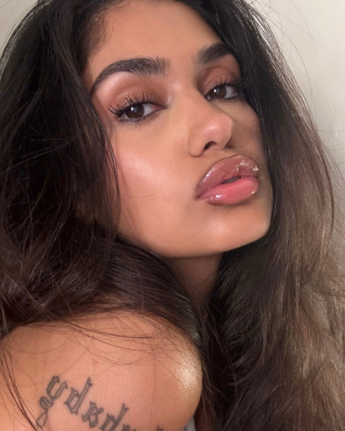 Naaz Torbati shares Instagram photos, August 2025 8