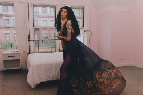 Pregnant Sophia Roe Flaunt Magazine Shoot, July 2025 1