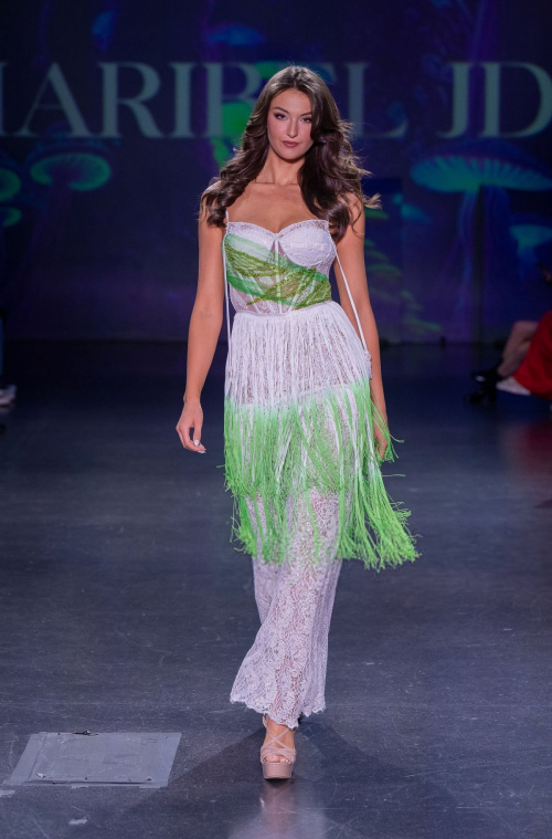 Rachel Pizzolato Swim Week Las Vegas Runway, August 2025 6