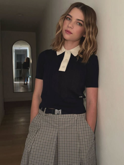 Raegan Revord posts Instagram photos, August 2025