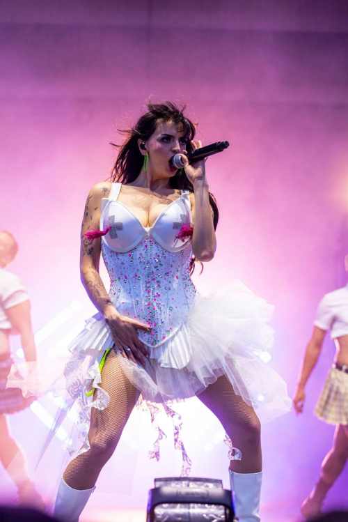 Rebecca Black performs at Lollapalooza Chicago, August 2025 6