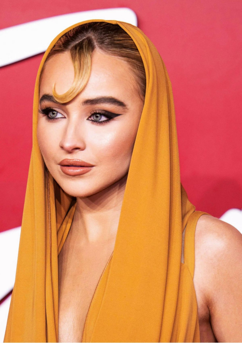 Sabrina Carpenter Story feature, August 2025 23
