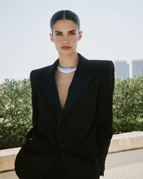 Sara Sampaio Who What Wear Feature, August 2025 4