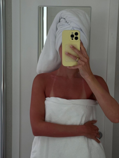 Savannah Demers stuns in Instagram photo, August 2025 2