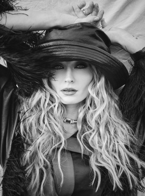 Sophie Turner Flaunt Magazine, August 2025 12
