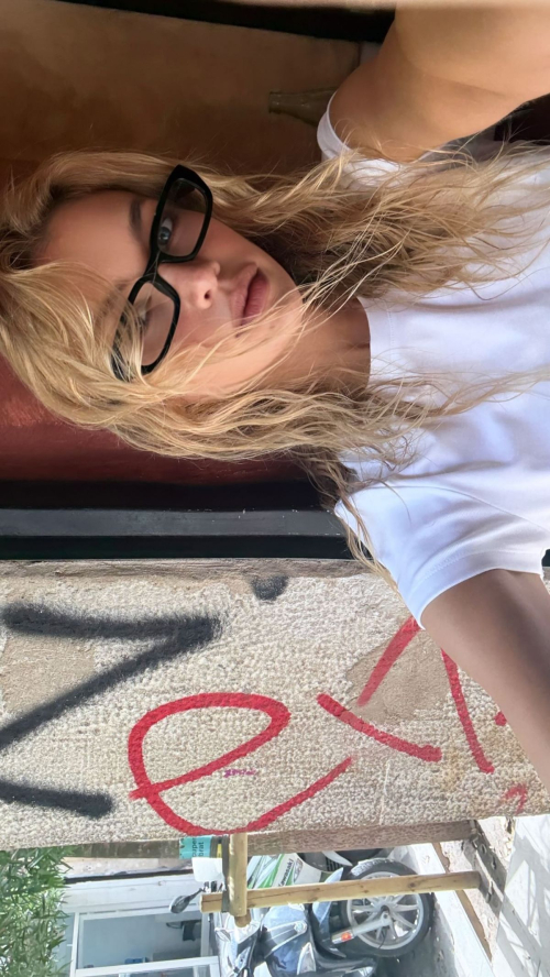 Stella Maxwell Instagram photos, August 2025 2