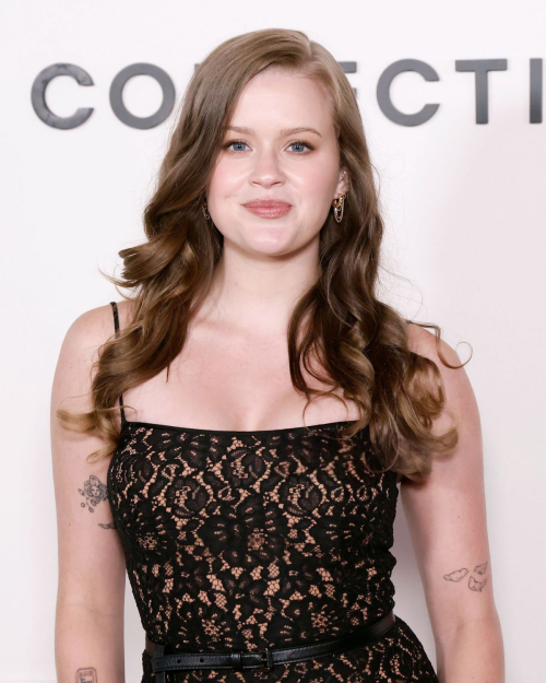Ava Phillippe at Michael Kors Fashion Show, Sep 2025