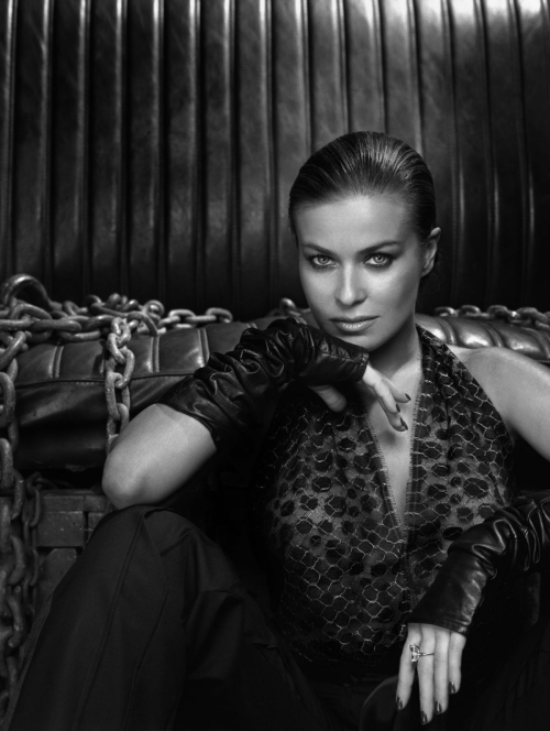 Carmen Electra for Vegas Magazine, 2005 3