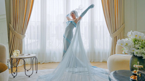 Chloe Moretz and Kate Harrison at Louis Vuitton wedding fittings, August 2025 11