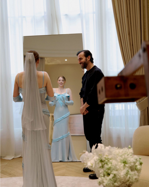 Chloe Moretz and Kate Harrison at Louis Vuitton wedding fittings, August 2025 8