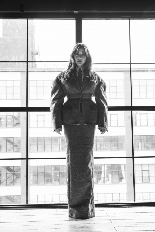 Cristin Milioti for Flaunt Magazine, Sep 2025 3