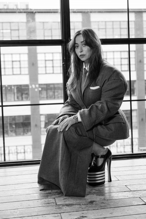 Cristin Milioti for Flaunt Magazine, Sep 2025 4