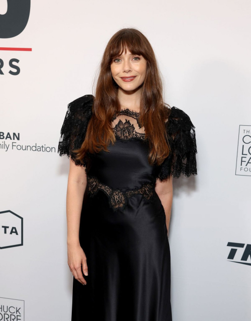 Elizabeth Olsen at YES Scholars Gala Los Angeles, September 2025 1
