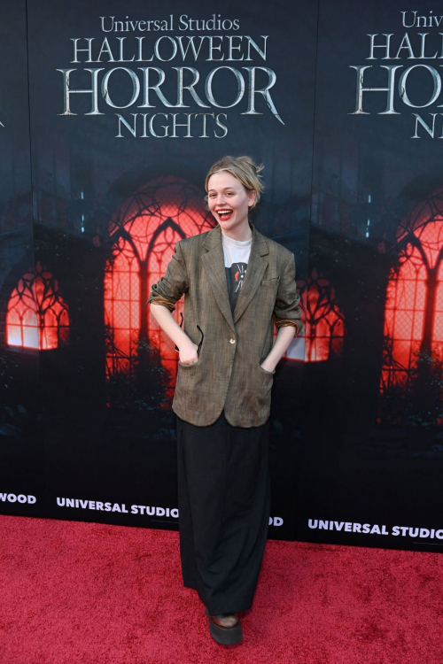 Emily Alyn Lind at Halloween Horror Nights Hollywood, September 2025 3