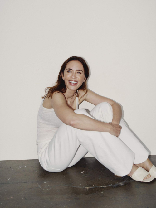 Emily Blunt covers Porter Magazine, September 2025 4