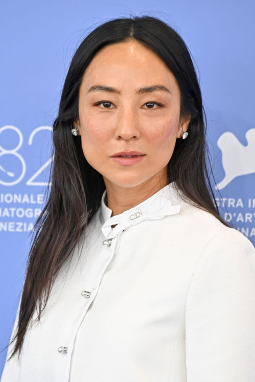 Greta Lee at Late Fame Photocall – Venice Film Festival 2025 1