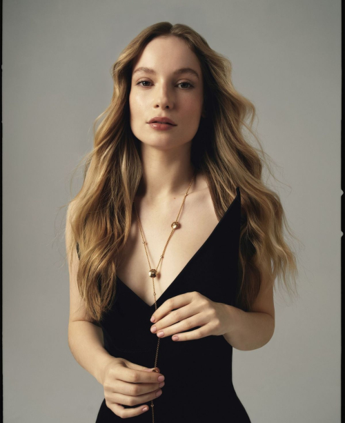 Hannah Dodd for The Glossary Magazine, Sep 2025 7