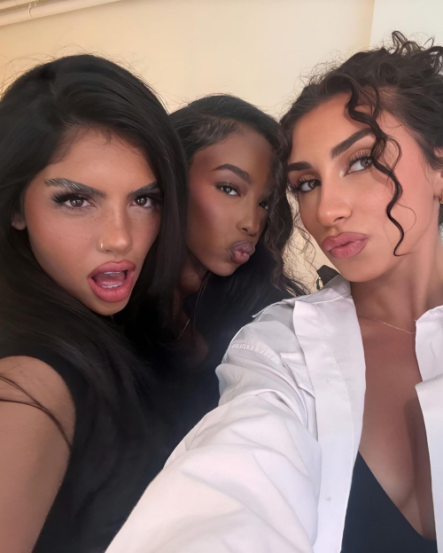 Huda Mustafa photoshoot, September 2025 9
