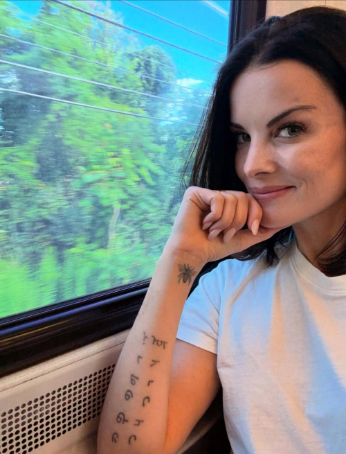 Jaimie Alexander looks chic in Instagram photos, September 2025 1