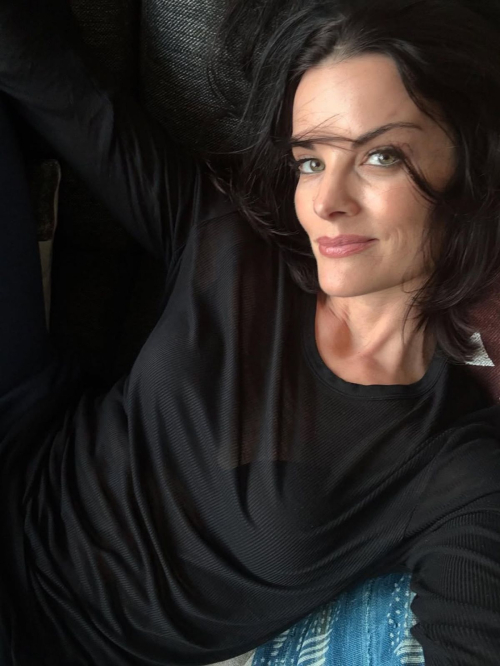 Jaimie Alexander looks chic in Instagram photos, September 2025 6