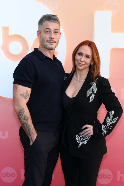 Jennifer Love Hewitt at ABC Summer Soirée LA, Sep 2025 5