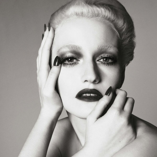Julia Garner for W Magazine, September 2025 2
