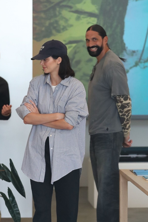 Kendall Jenner with Ben Gorham at a cafe in Los Angeles, September 2025