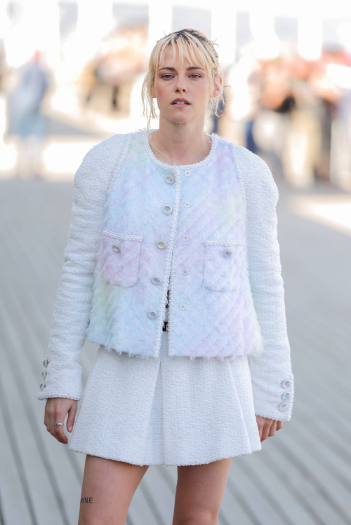 Kristen Stewart Chronology of Water photocall, September 2025
