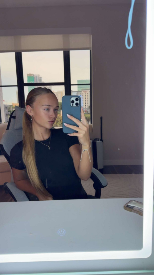 Kyla Dodds instagram photos, September 2025 6