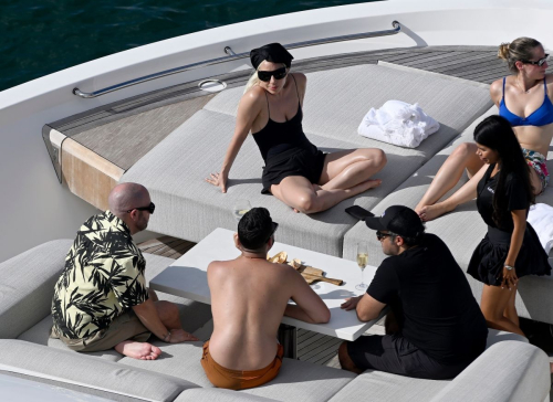 Lady Gaga and Michael Polansky on yacht Miami, September 2025 1