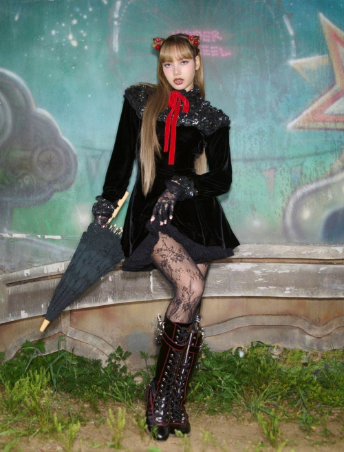 Lalisa Manobal for AnOther Magazine, Autumn 2025 1
