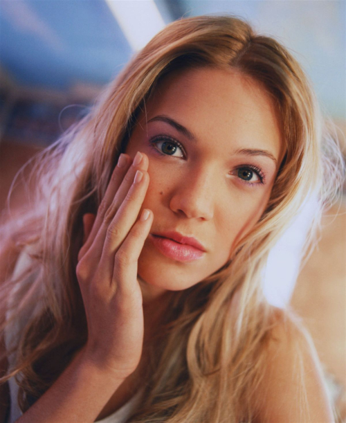Mandy Moore for YM, 2000 3