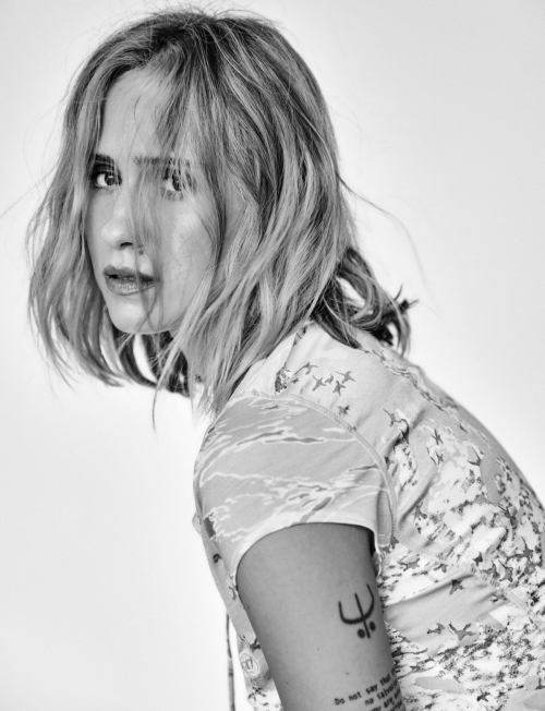 Maria Bakalova for Numero Netherlands, August 2025 12